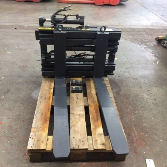 Stabau Fork positioner with separate side shift - Παρελκόμενα για Ανυψωτικό μηχάνημα: φωτογραφία 2 Stabau Fork positioner with separate side shift - Παρελκόμενα για Ανυψωτικό μηχάνημα: φωτογραφία 2