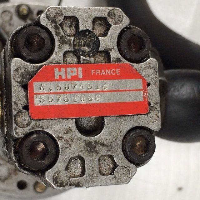 Steering motor & pomp 24 V - Συστήματος διεύθυνσης για Ανυψωτικό μηχάνημα: φωτογραφία 5 Steering motor & pomp 24 V - Συστήματος διεύθυνσης για Ανυψωτικό μηχάνημα: φωτογραφία 5