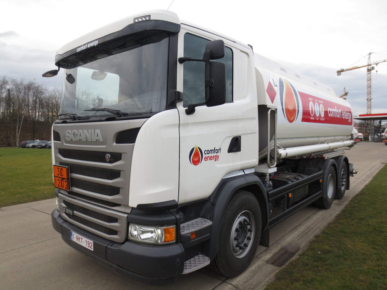 SCANIA G370 - Φορτηγό βυτιοφόρο: φωτογραφία 1 SCANIA G370 - Φορτηγό βυτιοφόρο: φωτογραφία 1