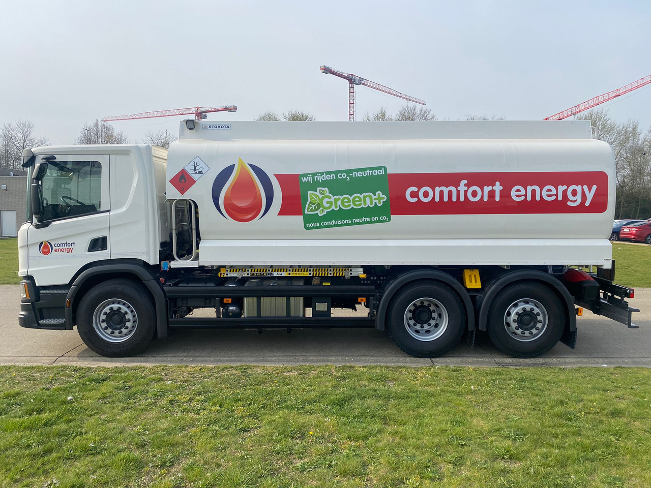 Φορτηγό βυτιοφόρο SCANIA P410: φωτογραφία 11