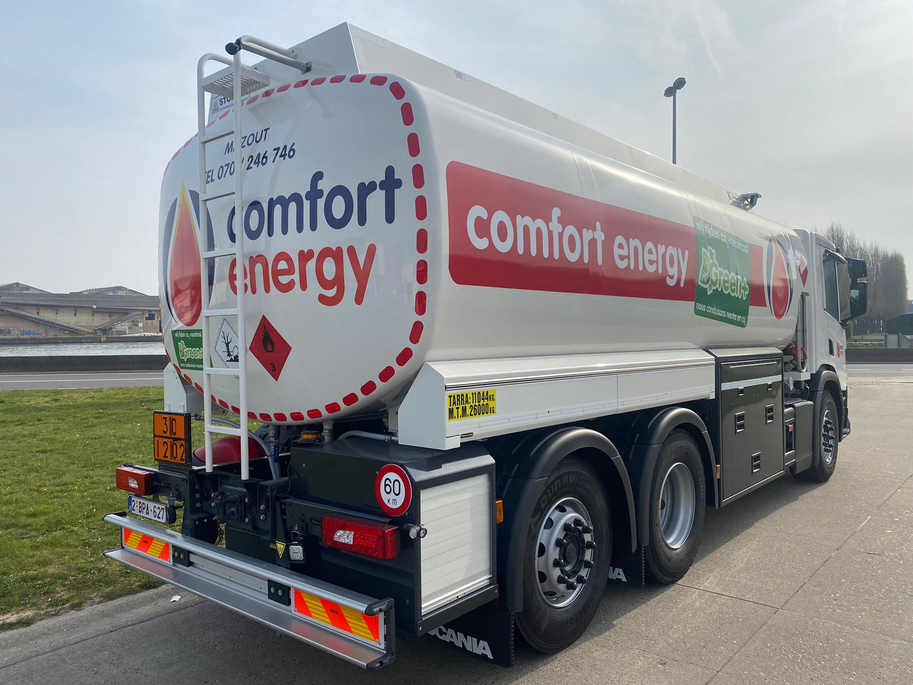 Φορτηγό βυτιοφόρο SCANIA P410: φωτογραφία 8