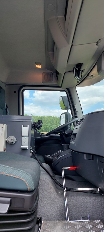 VOLVO FL - Φορτηγό βυτιοφόρο: φωτογραφία 4 VOLVO FL - Φορτηγό βυτιοφόρο: φωτογραφία 4