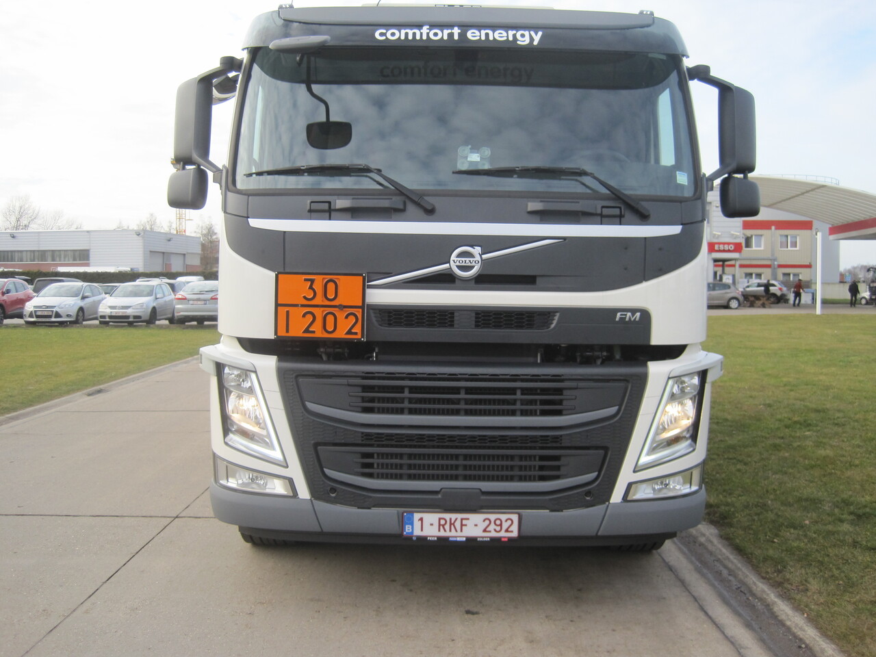 VOLVO FM - Φορτηγό βυτιοφόρο: φωτογραφία 3 VOLVO FM - Φορτηγό βυτιοφόρο: φωτογραφία 3