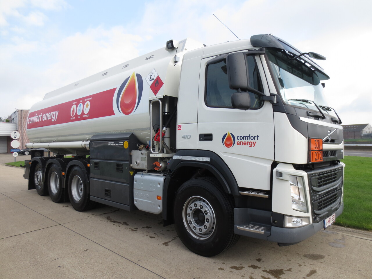 Volvo FM - Φορτηγό βυτιοφόρο: φωτογραφία 3 Volvo FM - Φορτηγό βυτιοφόρο: φωτογραφία 3