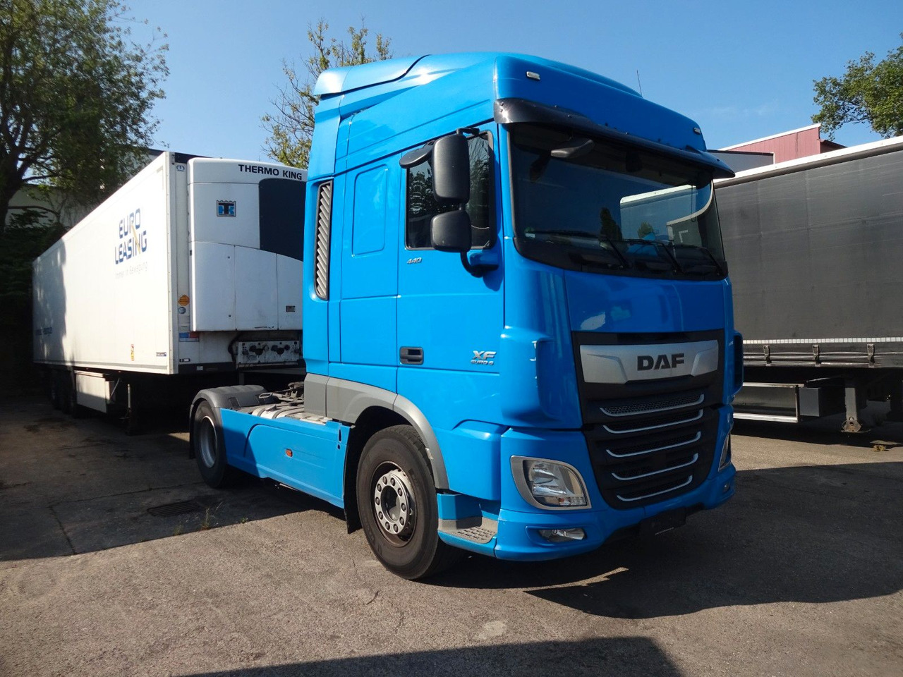 DAF XF 440, SC, Klima, 2 x Tank, Intarder, Standklim - Τράκτορας: φωτογραφία 3 DAF XF 440, SC, Klima, 2 x Tank, Intarder, Standklim - Τράκτορας: φωτογραφία 3