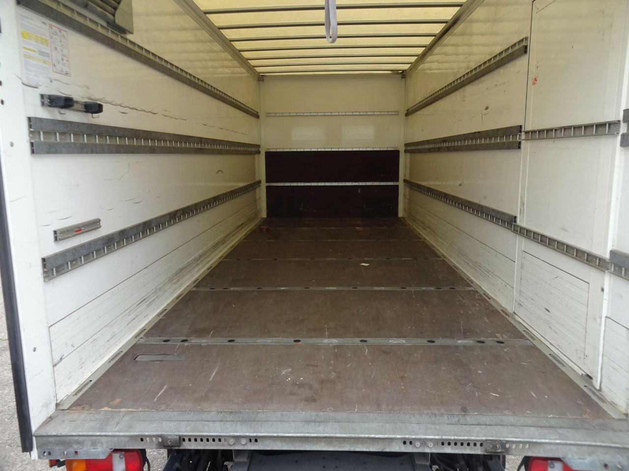 Μίσθωση MAN TGL 8.190, LBW, Luft, Tempomat, Standheizung MAN TGL 8.190, LBW, Luft, Tempomat, Standheizung: φωτογραφία 16 Μίσθωση MAN TGL 8.190, LBW, Luft, Tempomat, Standheizung MAN TGL 8.190, LBW, Luft, Tempomat, Standheizung: φωτογραφία 16