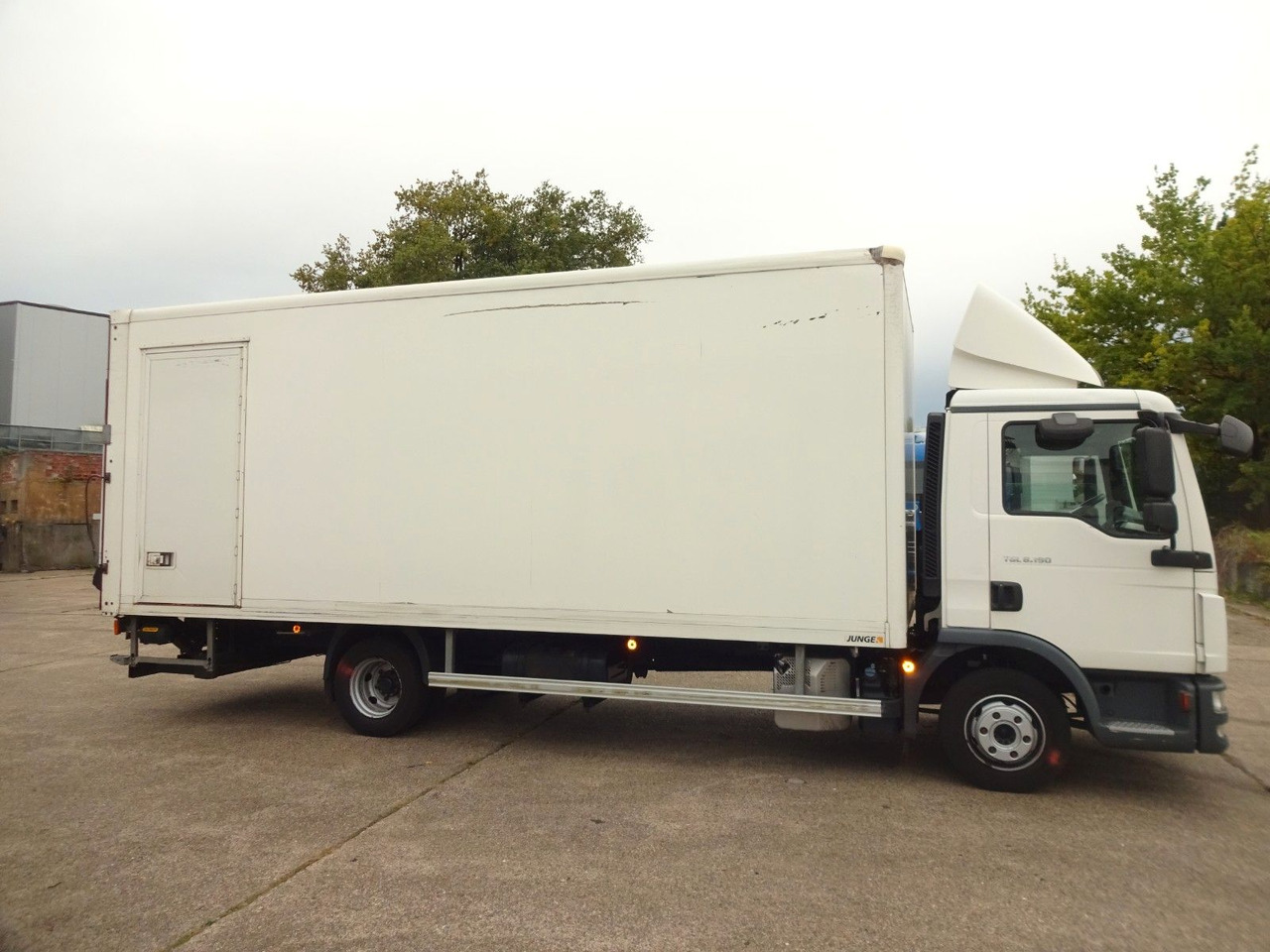 Μίσθωση MAN TGL 8.190, LBW, Luft, Tempomat, Standheizung MAN TGL 8.190, LBW, Luft, Tempomat, Standheizung: φωτογραφία 8 Μίσθωση MAN TGL 8.190, LBW, Luft, Tempomat, Standheizung MAN TGL 8.190, LBW, Luft, Tempomat, Standheizung: φωτογραφία 8