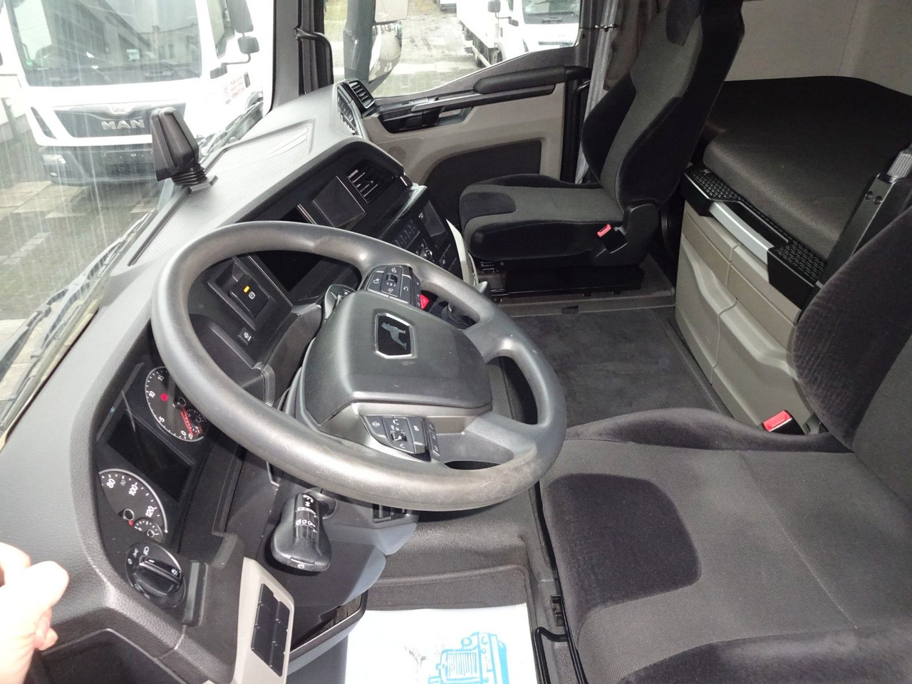 Μίσθωση  MAN TGX 18.470, XLX, Retarder, ACC, 2 x Tank MAN TGX 18.470, XLX, Retarder, ACC, 2 x Tank: φωτογραφία 12