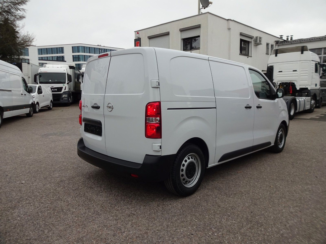 Opel 50 x Vivaro Kasten, L1H1, Klima, Kamera, PDC - Μικρό βαν: φωτογραφία 5 Opel 50 x Vivaro Kasten, L1H1, Klima, Kamera, PDC - Μικρό βαν: φωτογραφία 5