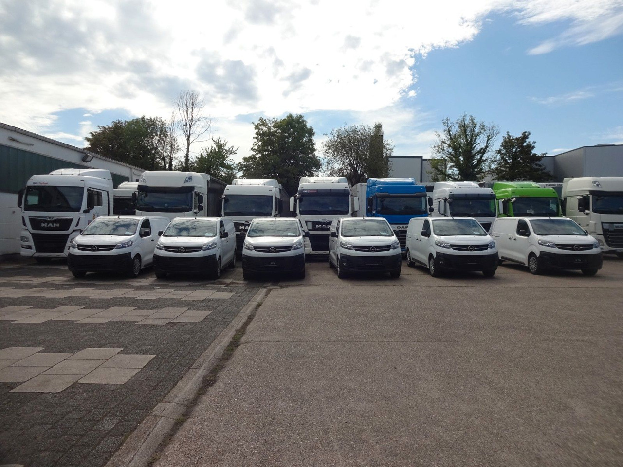 Opel 50 x Vivaro Kasten, L1H1, Klima, PDC, Tempomat - Μικρό βαν: φωτογραφία 1 Opel 50 x Vivaro Kasten, L1H1, Klima, PDC, Tempomat - Μικρό βαν: φωτογραφία 1