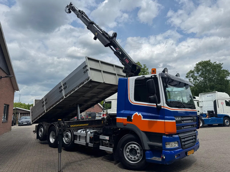 DAF CF 85.360 8X2 3 Zijdige kipper HIAB 16 t/m kraan AHK Top condition - Φορτηγό ανατρεπόμενο, Φορτηγό με γερανό: φωτογραφία 2 DAF CF 85.360 8X2 3 Zijdige kipper HIAB 16 t/m kraan AHK Top condition - Φορτηγό ανατρεπόμενο, Φορτηγό με γερανό: φωτογραφία 2
