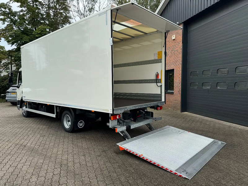 DAF LF 210 FA 6.1M Bakwagen NIEUW, Volledige garantie 3 jaar, Laadklep - Airco - Vangmuil - Φορτηγό κόφα: φωτογραφία 4 DAF LF 210 FA 6.1M Bakwagen NIEUW, Volledige garantie 3 jaar, Laadklep - Airco - Vangmuil - Φορτηγό κόφα: φωτογραφία 4