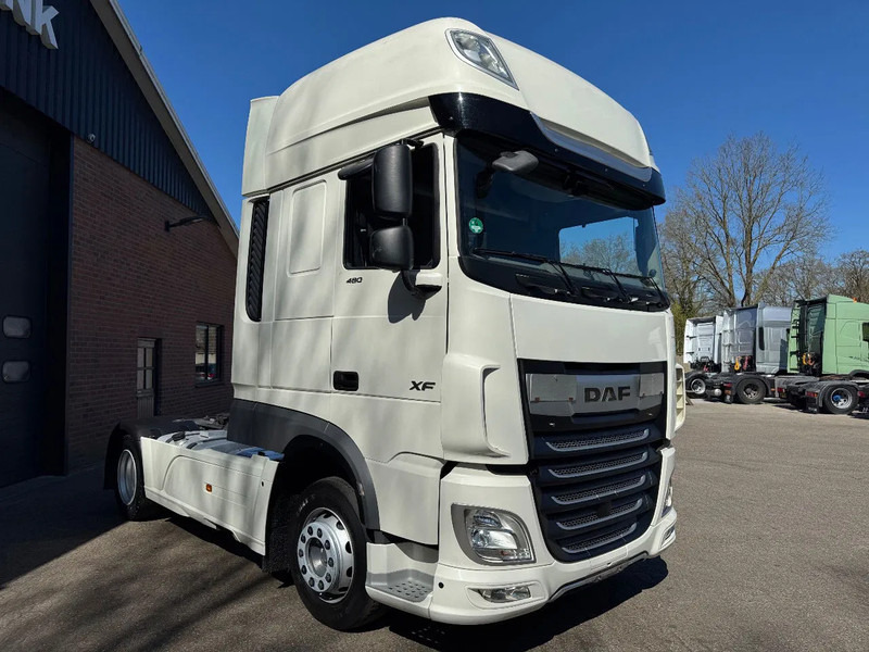 DAF XF 480 5X! SSC Super Space 2x tank LED PTO-Prep 302.386KM ACC - Τράκτορας: φωτογραφία 2 DAF XF 480 5X! SSC Super Space 2x tank LED PTO-Prep 302.386KM ACC - Τράκτορας: φωτογραφία 2