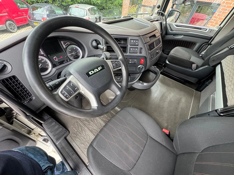 DAF XF 480 SSC Super Space 2x tank LED PTO-Prep 338.054M ACC - Τράκτορας: φωτογραφία 5 DAF XF 480 SSC Super Space 2x tank LED PTO-Prep 338.054M ACC - Τράκτορας: φωτογραφία 5