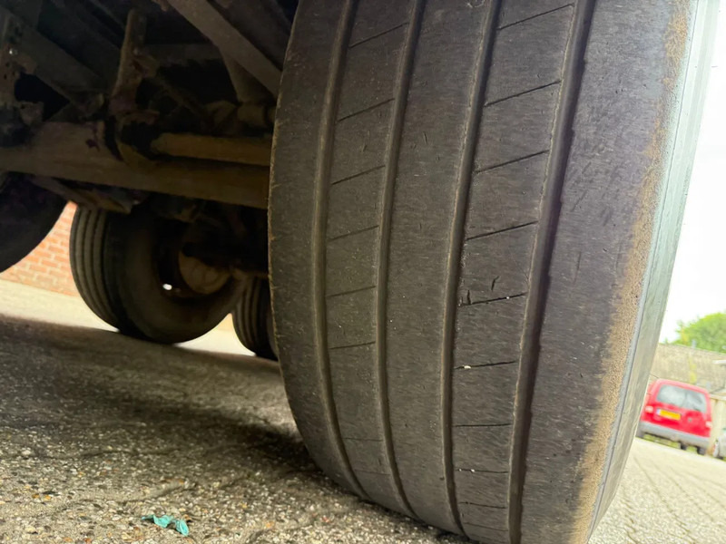 Επικαθήμενο μεταφορική βουτσάς Knapen Trailers K100 92m3 Cargo Floor 10MM BPW: φωτογραφία 8 Επικαθήμενο μεταφορική βουτσάς Knapen Trailers K100 92m3 Cargo Floor 10MM BPW: φωτογραφία 8