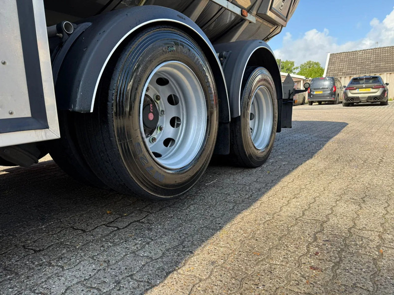 Magyar VM Tarm 19.000L RVS/INOX Melk/Milk/Milch Food 3 Rooms Liftas - Επικαθήμενο βυτίο: φωτογραφία 5 Magyar VM Tarm 19.000L RVS/INOX Melk/Milk/Milch Food 3 Rooms Liftas - Επικαθήμενο βυτίο: φωτογραφία 5