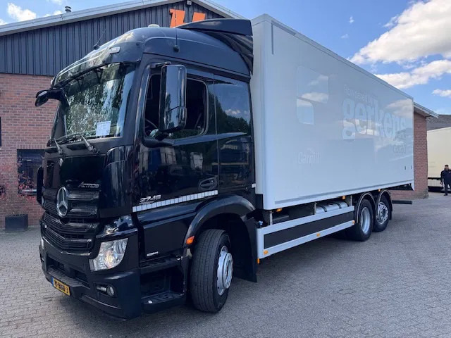 Mercedes-Benz 2748 6X2 Bigspace AHK 598.765M! 8.1M Heiwo box, Stuuras, Top condition - Φορτηγό κόφα: φωτογραφία 1 Mercedes-Benz 2748 6X2 Bigspace AHK 598.765M! 8.1M Heiwo box, Stuuras, Top condition - Φορτηγό κόφα: φωτογραφία 1