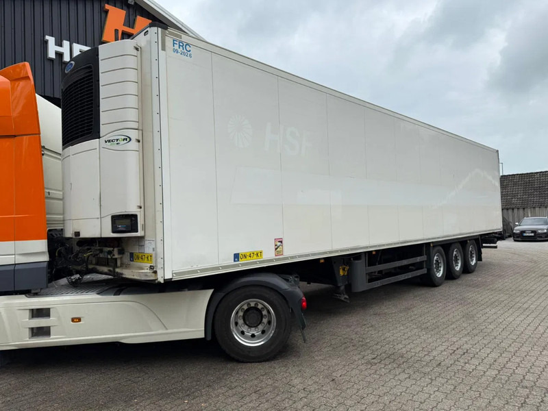 Schmitz Cargobull SKO 24 5x Vleeshaken Rohrbahnen Fleisch Carrier Vector 1950 MT NL Trailer - Επικαθήμενο ισοθερμικό: φωτογραφία 1 Schmitz Cargobull SKO 24 5x Vleeshaken Rohrbahnen Fleisch Carrier Vector 1950 MT NL Trailer - Επικαθήμενο ισοθερμικό: φωτογραφία 1