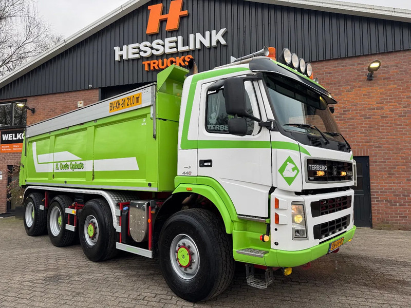 Terberg FM 2000 8X8 21m3 Isolated Hardox Manual gearbox NL truck - Φορτηγό ανατρεπόμενο: φωτογραφία 5 Terberg FM 2000 8X8 21m3 Isolated Hardox Manual gearbox NL truck - Φορτηγό ανατρεπόμενο: φωτογραφία 5