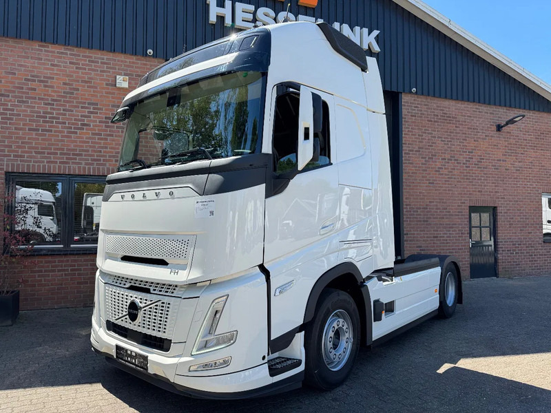 Volvo FH 500 AERO NEW! 9 Ton Vooras Globetrotter XL, PTO, ACC, Standairco, Retarder, 2 tanks, LED - Τράκτορας: φωτογραφία 1 Volvo FH 500 AERO NEW! 9 Ton Vooras Globetrotter XL, PTO, ACC, Standairco, Retarder, 2 tanks, LED - Τράκτορας: φωτογραφία 1