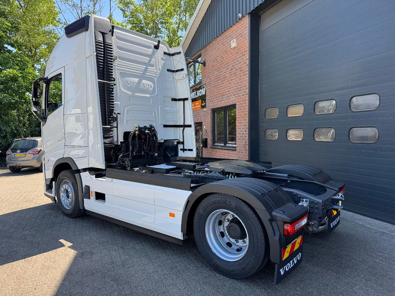 Volvo FH 500 AERO NEW! 9 Ton Vooras Globetrotter XL, PTO, ACC, Standairco, Retarder, 2 tanks, LED - Τράκτορας: φωτογραφία 3 Volvo FH 500 AERO NEW! 9 Ton Vooras Globetrotter XL, PTO, ACC, Standairco, Retarder, 2 tanks, LED - Τράκτορας: φωτογραφία 3