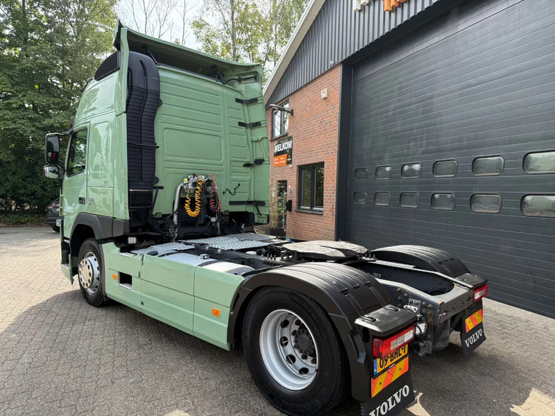 Volvo FM 370 Globetrotter XL Xenon Side skirts NL Truck - Τράκτορας: φωτογραφία 5 Volvo FM 370 Globetrotter XL Xenon Side skirts NL Truck - Τράκτορας: φωτογραφία 5