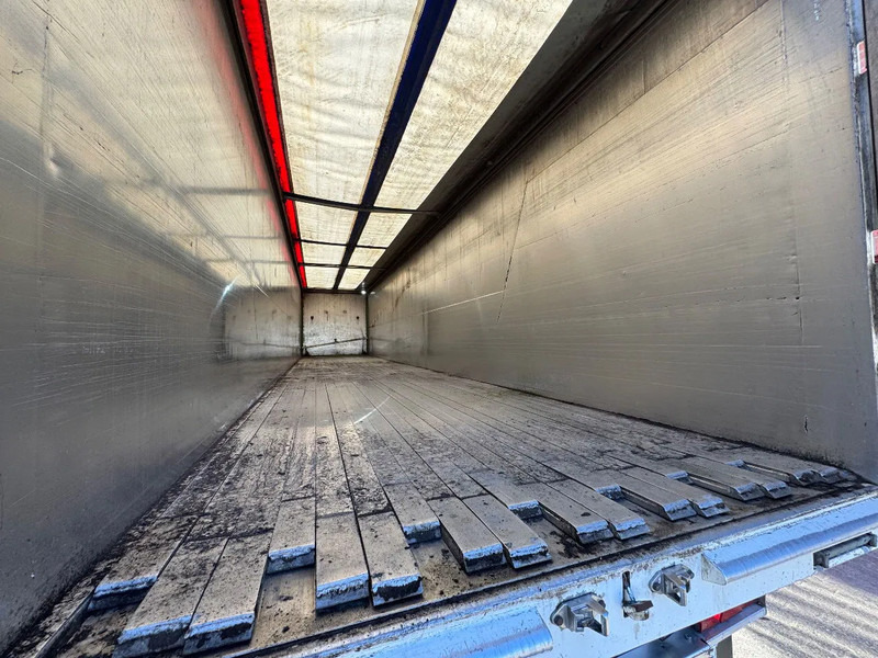 Kraker 90m3 Cargo Floor 10MM Stuuras Lenkachse Liftachse Nieuwe APK/TUV 04/2026 - Επικαθήμενο μεταφορική βουτσάς: φωτογραφία 4 Kraker 90m3 Cargo Floor 10MM Stuuras Lenkachse Liftachse Nieuwe APK/TUV 04/2026 - Επικαθήμενο μεταφορική βουτσάς: φωτογραφία 4
