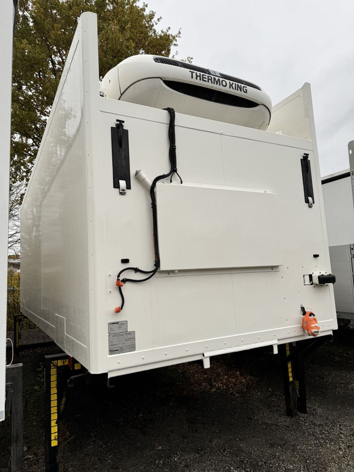 Krone BDF-System 7.45 m, Wartung neu, LACK NEU in weiß - Αμάξωμα - ψυγείο: φωτογραφία 1 Krone BDF-System 7.45 m, Wartung neu, LACK NEU in weiß - Αμάξωμα - ψυγείο: φωτογραφία 1