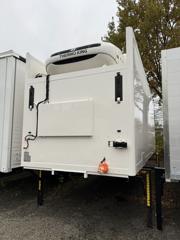 Krone BDF-System 7.45 m, Wartung neu, LACK NEU in weiß - Αμάξωμα - ψυγείο: φωτογραφία 5 Krone BDF-System 7.45 m, Wartung neu, LACK NEU in weiß - Αμάξωμα - ψυγείο: φωτογραφία 5