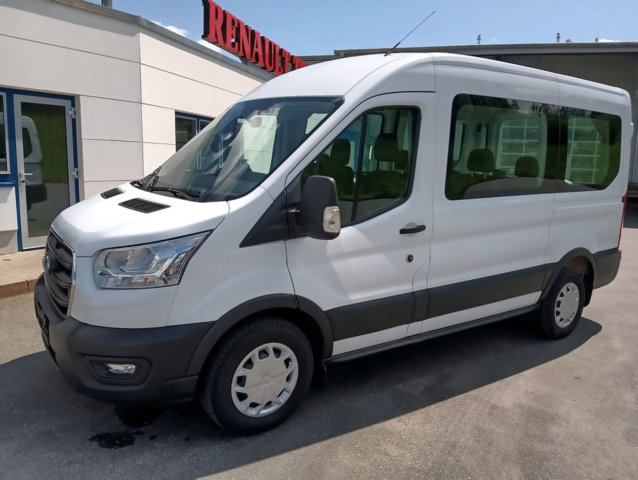 Ford Transit Kombi 350 L2 Trend 9-Sitzer 2xHeizung/Kl - Επιβατικό βαν, Διπλοκάμπινο ελαφρύ επαγγελματικό: φωτογραφία 5 Ford Transit Kombi 350 L2 Trend 9-Sitzer 2xHeizung/Kl - Επιβατικό βαν, Διπλοκάμπινο ελαφρύ επαγγελματικό: φωτογραφία 5