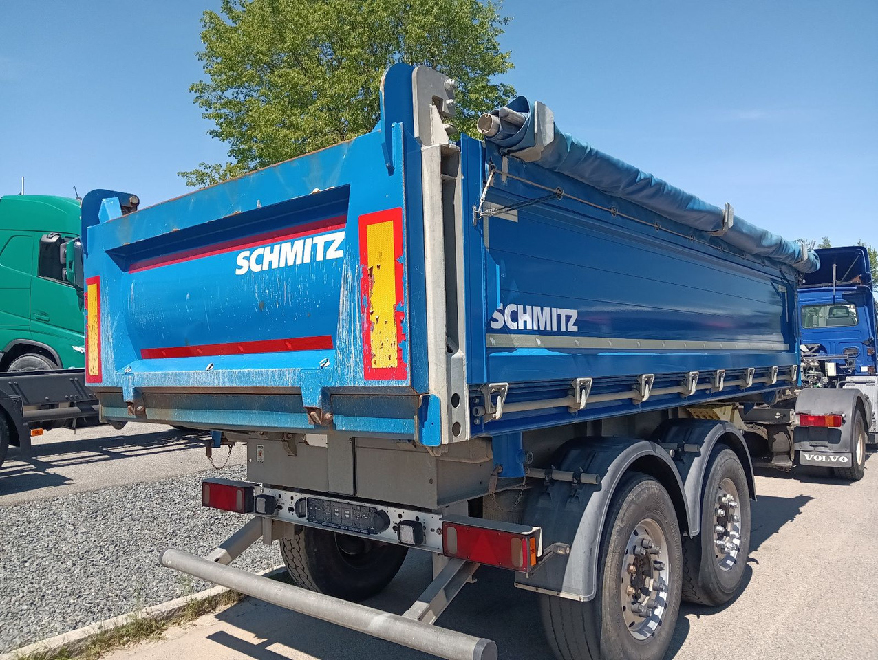 Schmitz Cargobull ZKI 18 Tandem 3-Seiten Kipper ALU ALCOA Rollplan - Ρυμούλκα ανατρεπόμενο: φωτογραφία 4 Schmitz Cargobull ZKI 18 Tandem 3-Seiten Kipper ALU ALCOA Rollplan - Ρυμούλκα ανατρεπόμενο: φωτογραφία 4
