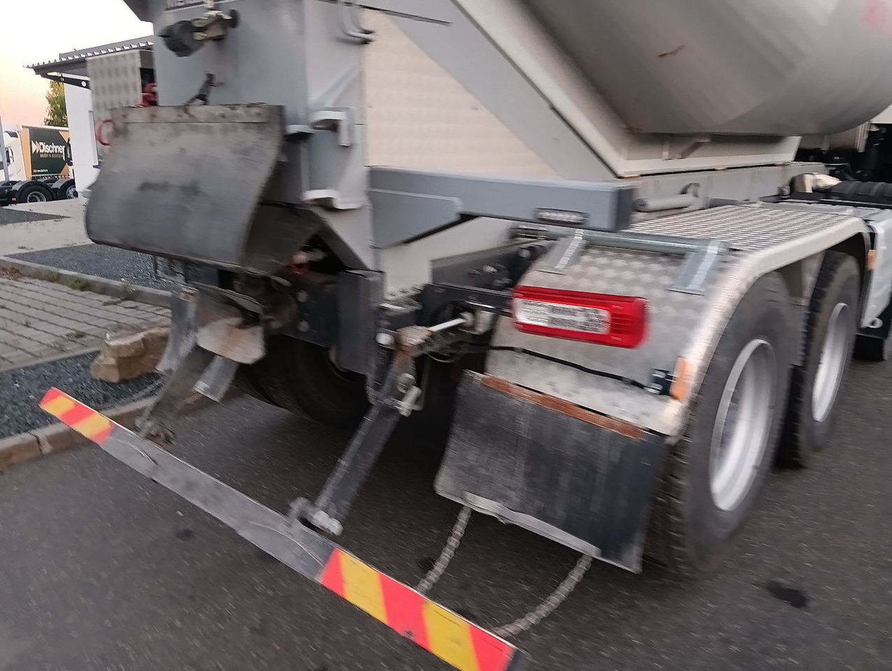 Volvo FH500 8x4R RETARDER LIFT MEILLER-Asphalt FunkAHK - Φορτηγό ανατρεπόμενο: φωτογραφία 4 Volvo FH500 8x4R RETARDER LIFT MEILLER-Asphalt FunkAHK - Φορτηγό ανατρεπόμενο: φωτογραφία 4