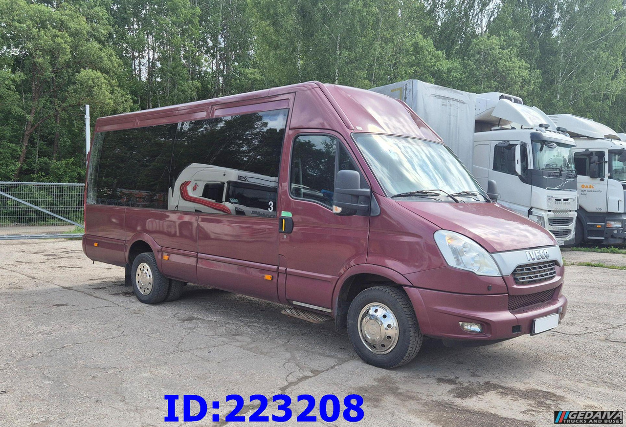 IVECO Daily Avestark 17-seater - Πούλμαν: φωτογραφία 4 IVECO Daily Avestark 17-seater - Πούλμαν: φωτογραφία 4