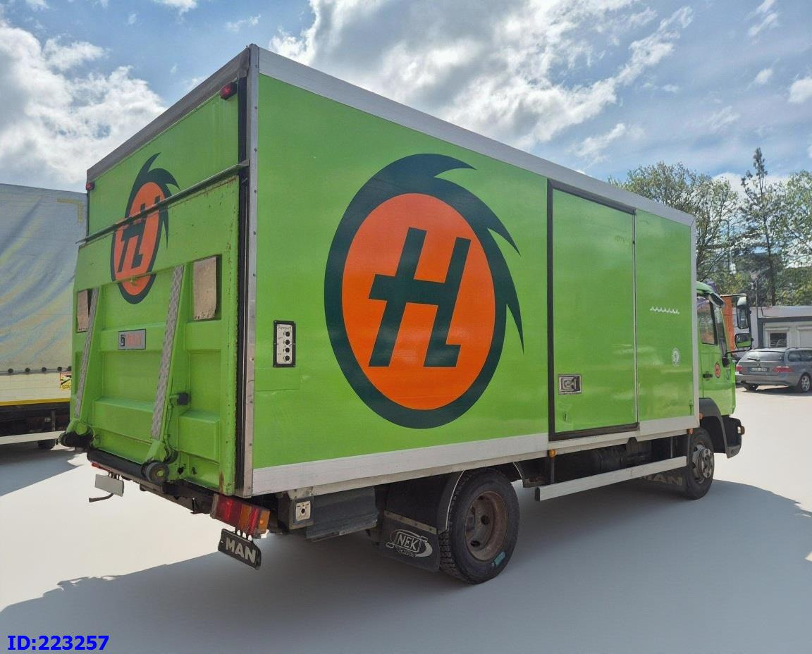 MAN LE 8.150 Manual 139tkm ONLY - Φορτηγό κόφα: φωτογραφία 5 MAN LE 8.150 Manual 139tkm ONLY - Φορτηγό κόφα: φωτογραφία 5