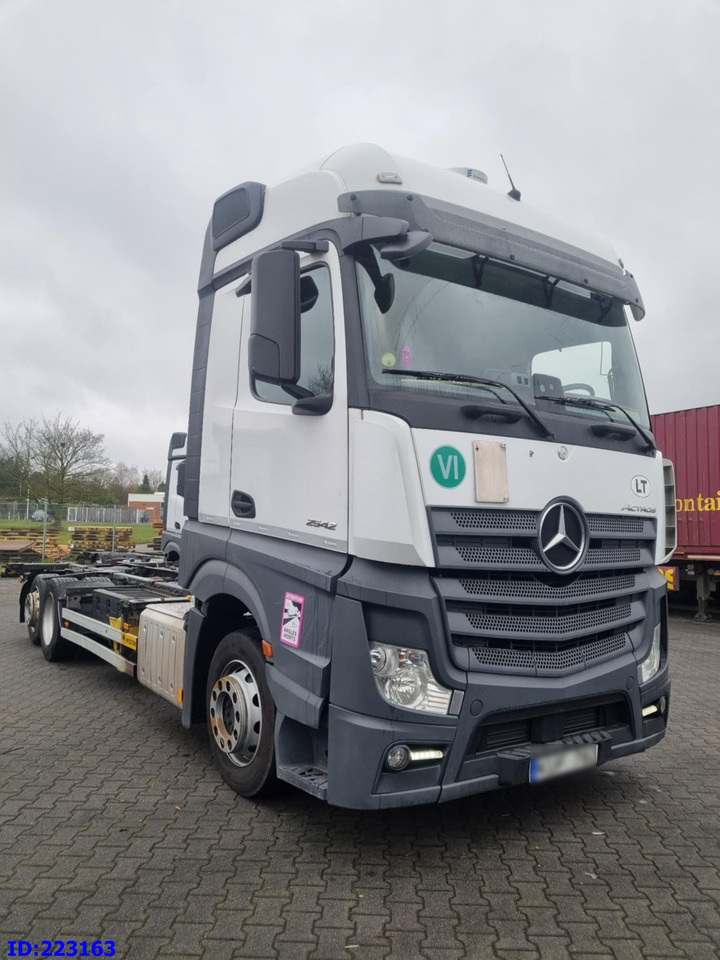 MERCEDES-BENZ Actros 2542 BDF 6x2 Euro6 - Φορτηγό σασί: φωτογραφία 1 MERCEDES-BENZ Actros 2542 BDF 6x2 Euro6 - Φορτηγό σασί: φωτογραφία 1