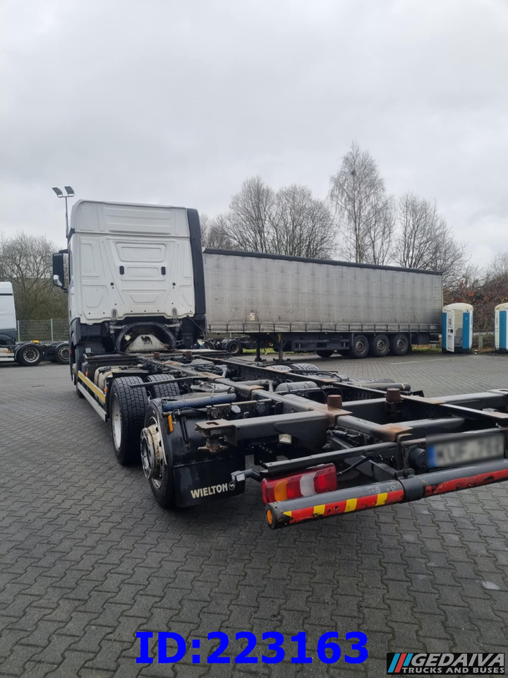 MERCEDES-BENZ Actros 2542 BDF 6x2 Euro6 - Φορτηγό σασί: φωτογραφία 4 MERCEDES-BENZ Actros 2542 BDF 6x2 Euro6 - Φορτηγό σασί: φωτογραφία 4