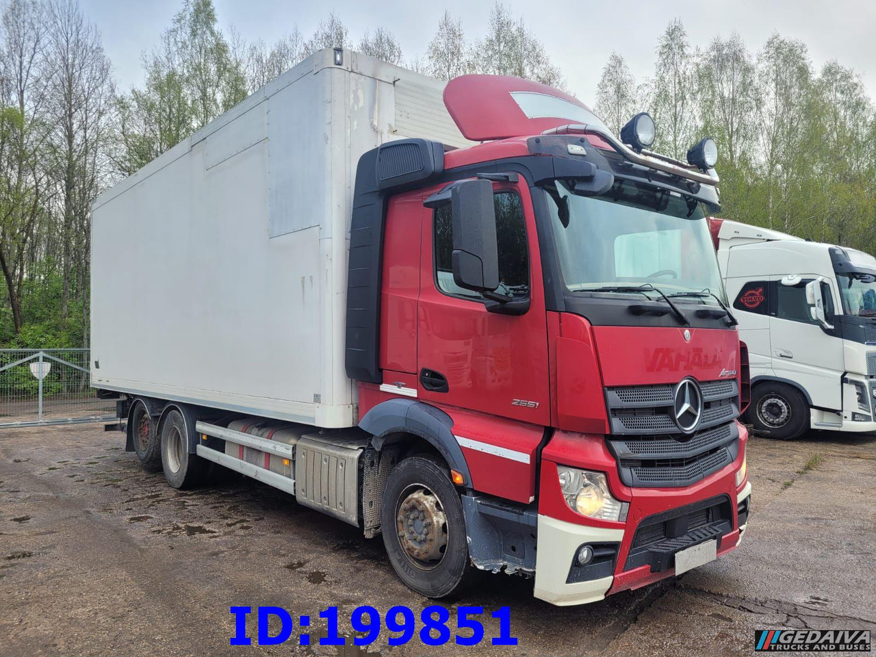 MERCEDES-BENZ Actros 2551 6x2 Euro5 - Φορτηγό κόφα: φωτογραφία 4 MERCEDES-BENZ Actros 2551 6x2 Euro5 - Φορτηγό κόφα: φωτογραφία 4