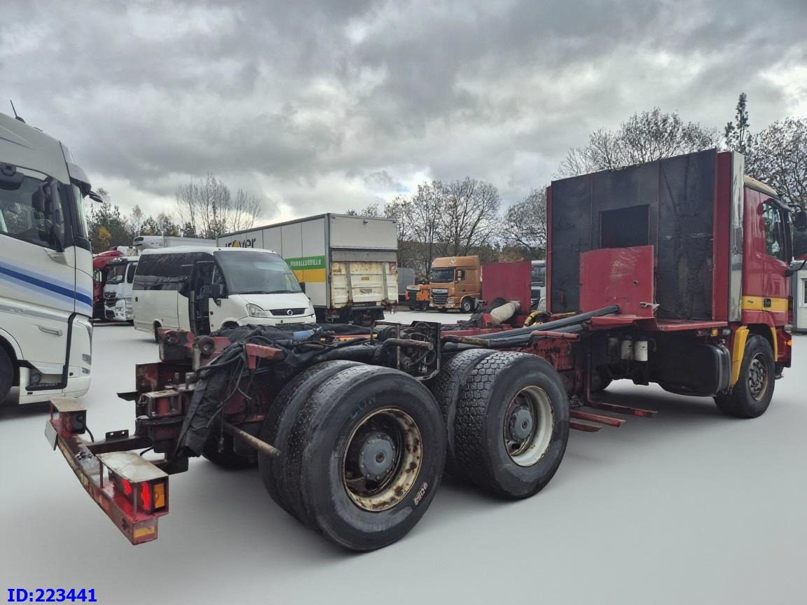 MERCEDES-BENZ Actros 2636 6X4 (3pedals) - Φορτηγό σασί: φωτογραφία 5 MERCEDES-BENZ Actros 2636 6X4 (3pedals) - Φορτηγό σασί: φωτογραφία 5