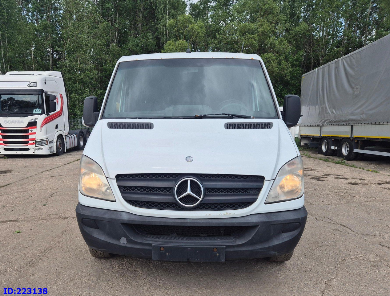 MERCEDES-BENZ Sprinter 213 - Euro5 - Πούλμαν: φωτογραφία 2 MERCEDES-BENZ Sprinter 213 - Euro5 - Πούλμαν: φωτογραφία 2