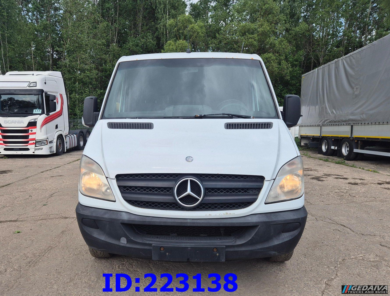 MERCEDES-BENZ Sprinter 213 - Euro5 - Πούλμαν: φωτογραφία 2 MERCEDES-BENZ Sprinter 213 - Euro5 - Πούλμαν: φωτογραφία 2