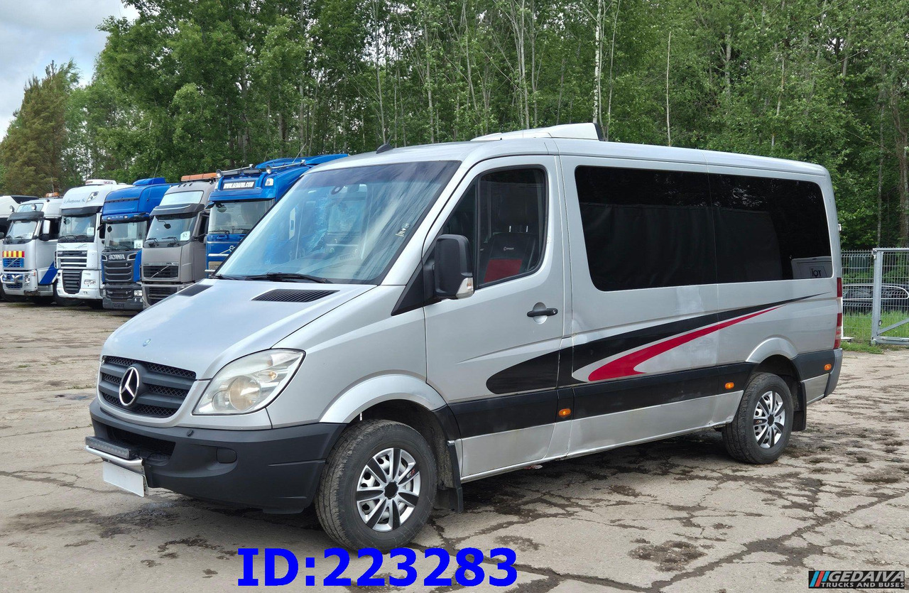 MERCEDES-BENZ Sprinter 313 - Kasten VIP -Euro5 - Πούλμαν: φωτογραφία 1 MERCEDES-BENZ Sprinter 313 - Kasten VIP -Euro5 - Πούλμαν: φωτογραφία 1