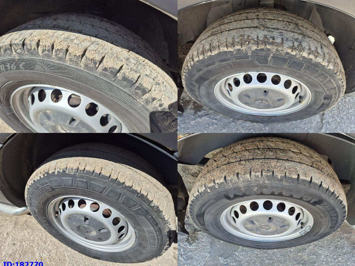 Μικρό λεωφορείο, Επιβατικό βαν MERCEDES-BENZ Sprinter 319 VIP Euro5: φωτογραφία 8