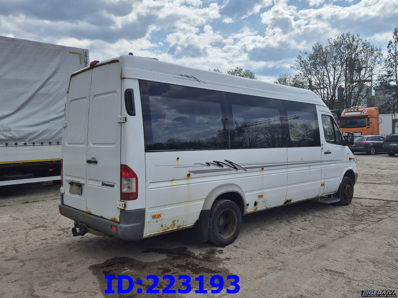 MERCEDES-BENZ Sprinter 416 VIP AC 17-seater - Πούλμαν: φωτογραφία 5 MERCEDES-BENZ Sprinter 416 VIP AC 17-seater - Πούλμαν: φωτογραφία 5