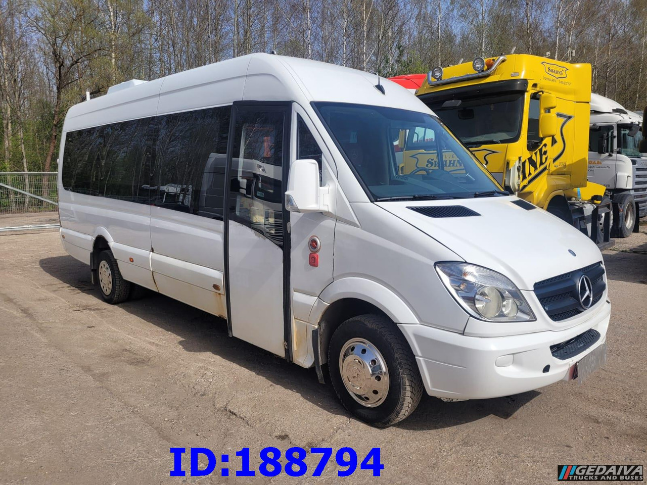 MERCEDES-BENZ Sprinter 518 - Kasten VIP - 20 Seater - Πούλμαν: φωτογραφία 4 MERCEDES-BENZ Sprinter 518 - Kasten VIP - 20 Seater - Πούλμαν: φωτογραφία 4