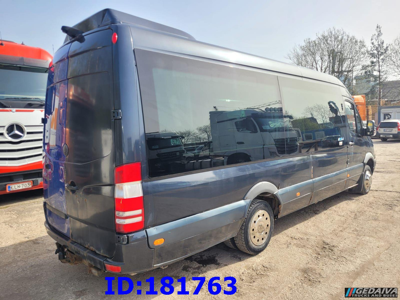 MERCEDES-BENZ Sprinter 518 - VIP - 17 Seater - Πούλμαν: φωτογραφία 5 MERCEDES-BENZ Sprinter 518 - VIP - 17 Seater - Πούλμαν: φωτογραφία 5