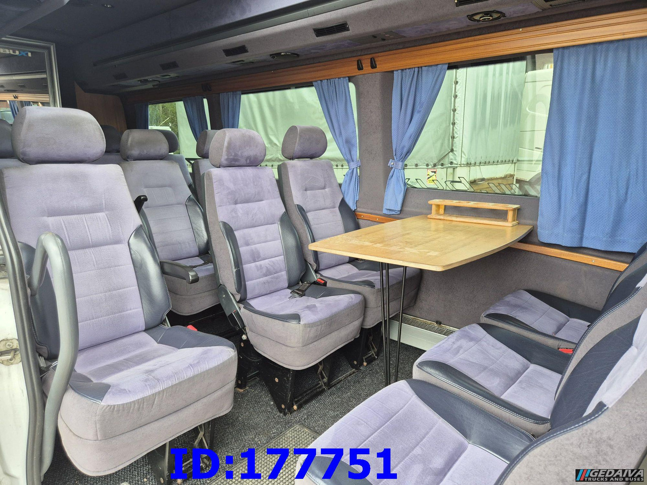 MERCEDES-BENZ Sprinter 518 - VIP - 17-seater - Πούλμαν: φωτογραφία 1 MERCEDES-BENZ Sprinter 518 - VIP - 17-seater - Πούλμαν: φωτογραφία 1