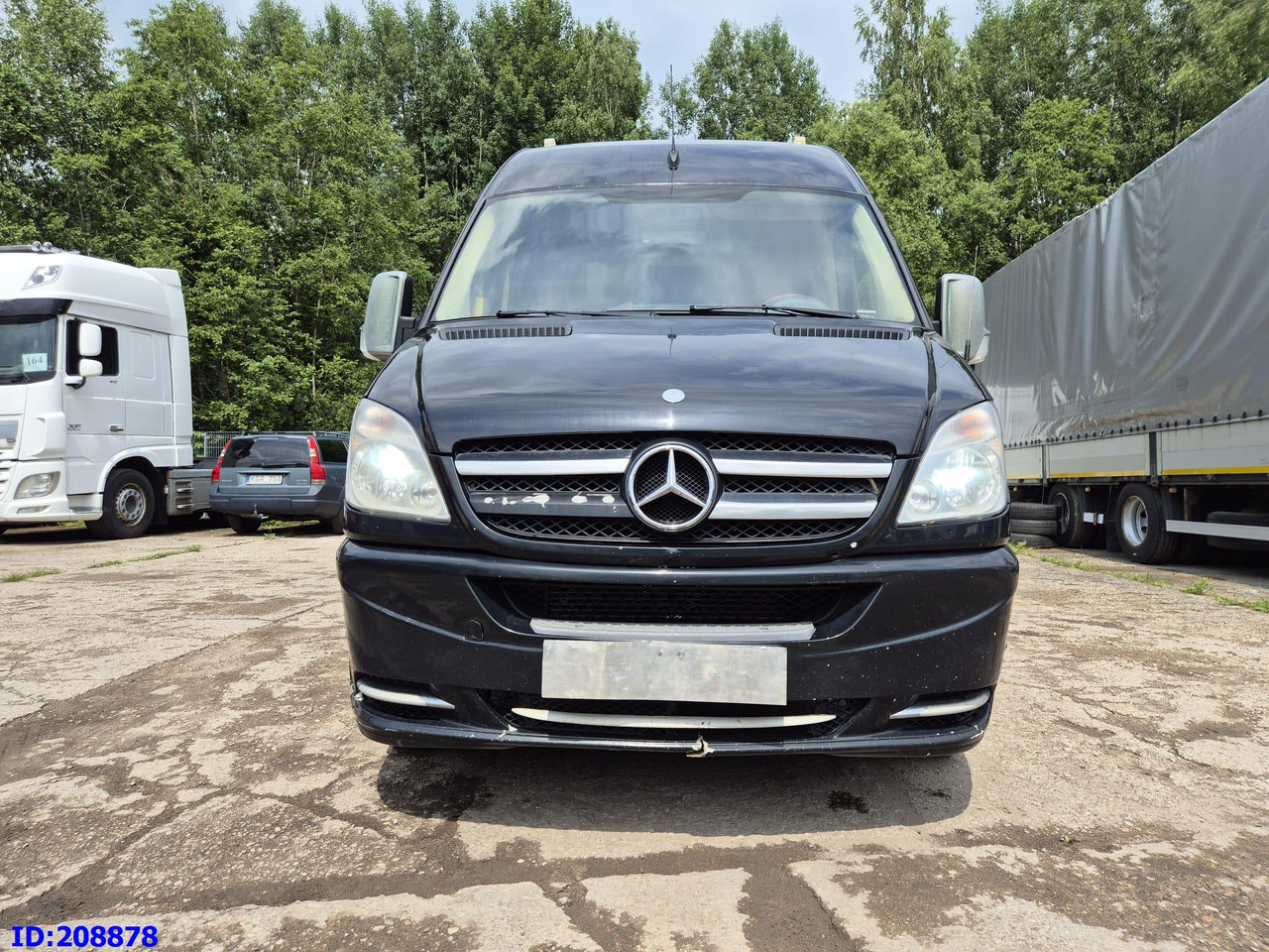 MERCEDES-BENZ Sprinter 519 -VIP- 17 places - Πούλμαν: φωτογραφία 2 MERCEDES-BENZ Sprinter 519 -VIP- 17 places - Πούλμαν: φωτογραφία 2