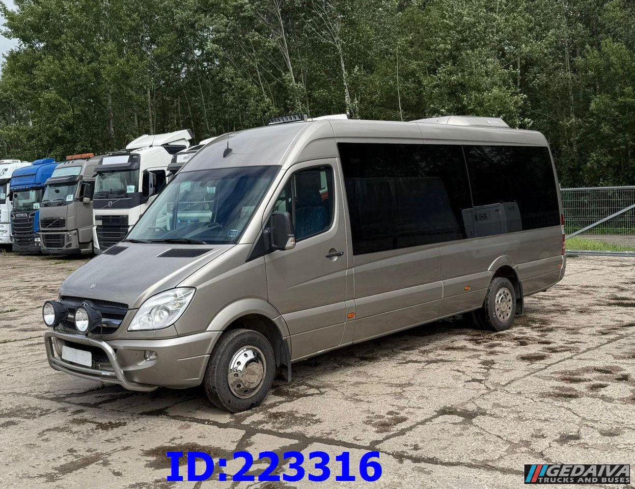 MERCEDES-BENZ Sprinter 519 VIP - 18 Seater - Euro 5 - Πούλμαν: φωτογραφία 1 MERCEDES-BENZ Sprinter 519 VIP - 18 Seater - Euro 5 - Πούλμαν: φωτογραφία 1