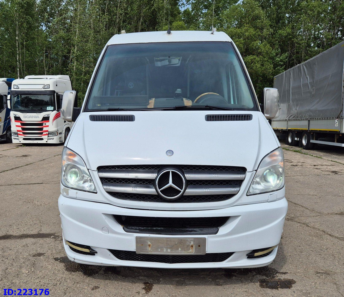 MERCEDES-BENZ Sprinter 519 VIP Luxury - Μικρό λεωφορείο, Επιβατικό βαν: φωτογραφία 2 MERCEDES-BENZ Sprinter 519 VIP Luxury - Μικρό λεωφορείο, Επιβατικό βαν: φωτογραφία 2