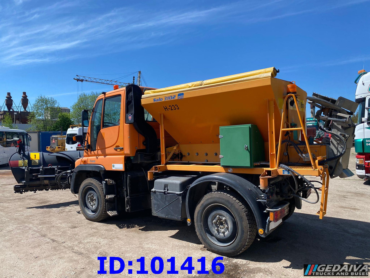 MERCEDES-BENZ Unimog U300 4X4 - Εκχιονιστικό μηχάνημα: φωτογραφία 4 MERCEDES-BENZ Unimog U300 4X4 - Εκχιονιστικό μηχάνημα: φωτογραφία 4